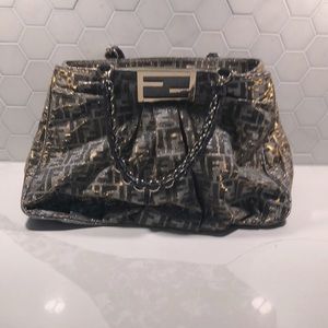 FENDI
Gold Metallic Zucca Print Canvas Large Mia Shoulder Bag